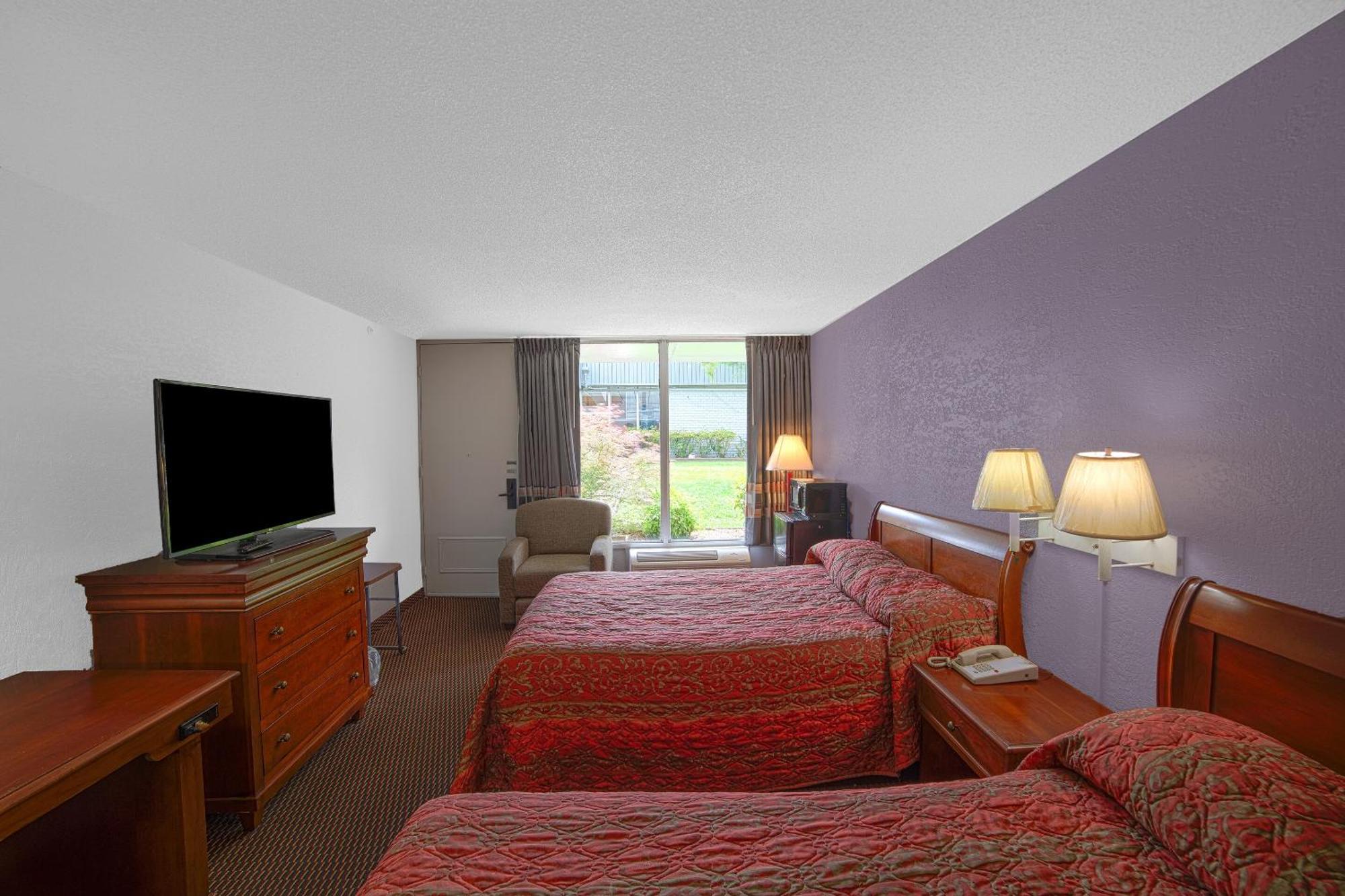 Masters Inn Selma Smithfield I-95 By Oyo Eksteriør billede